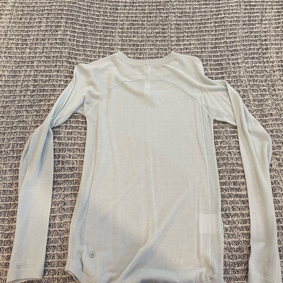 Lululemon Lightweight Boolux Sweater - Picture 4 of 7